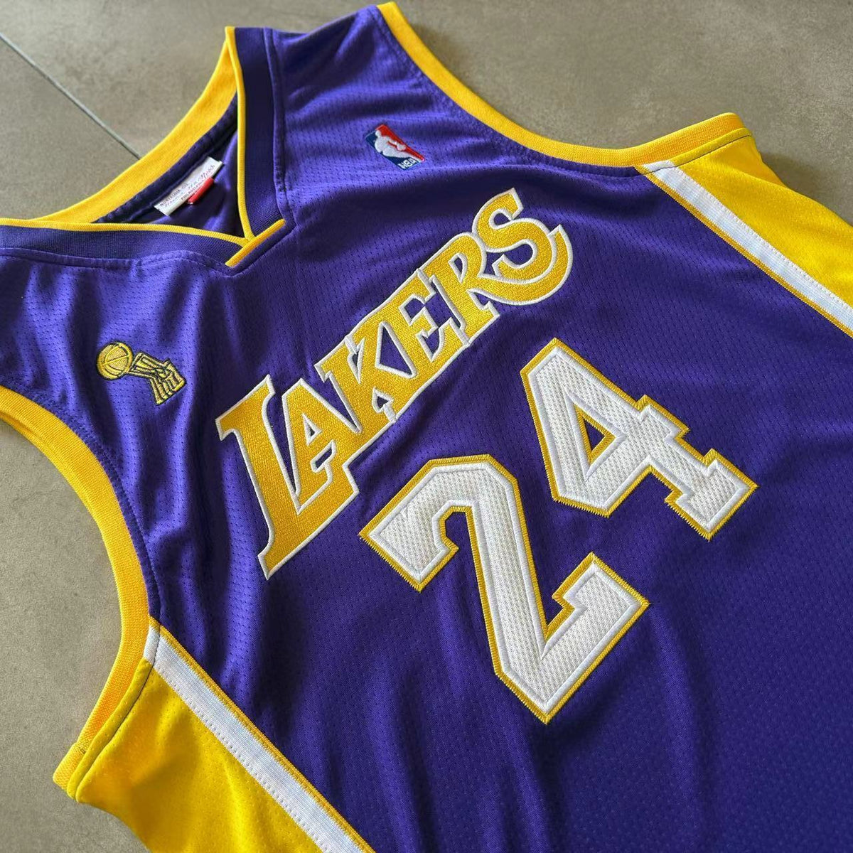 Regata Los Angeles Lakers Retrô Bordada Roxa