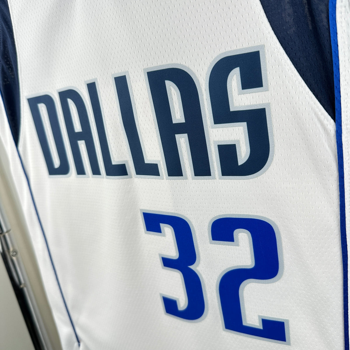 Camisa NBA Dallas Mavericks Association Edition