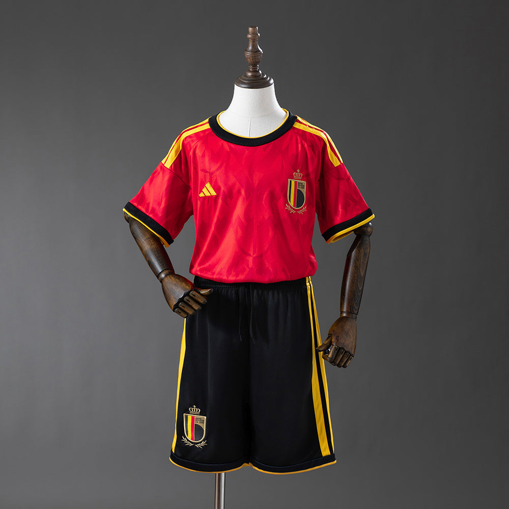 Kit Infantil Bélgica 2026 Home
