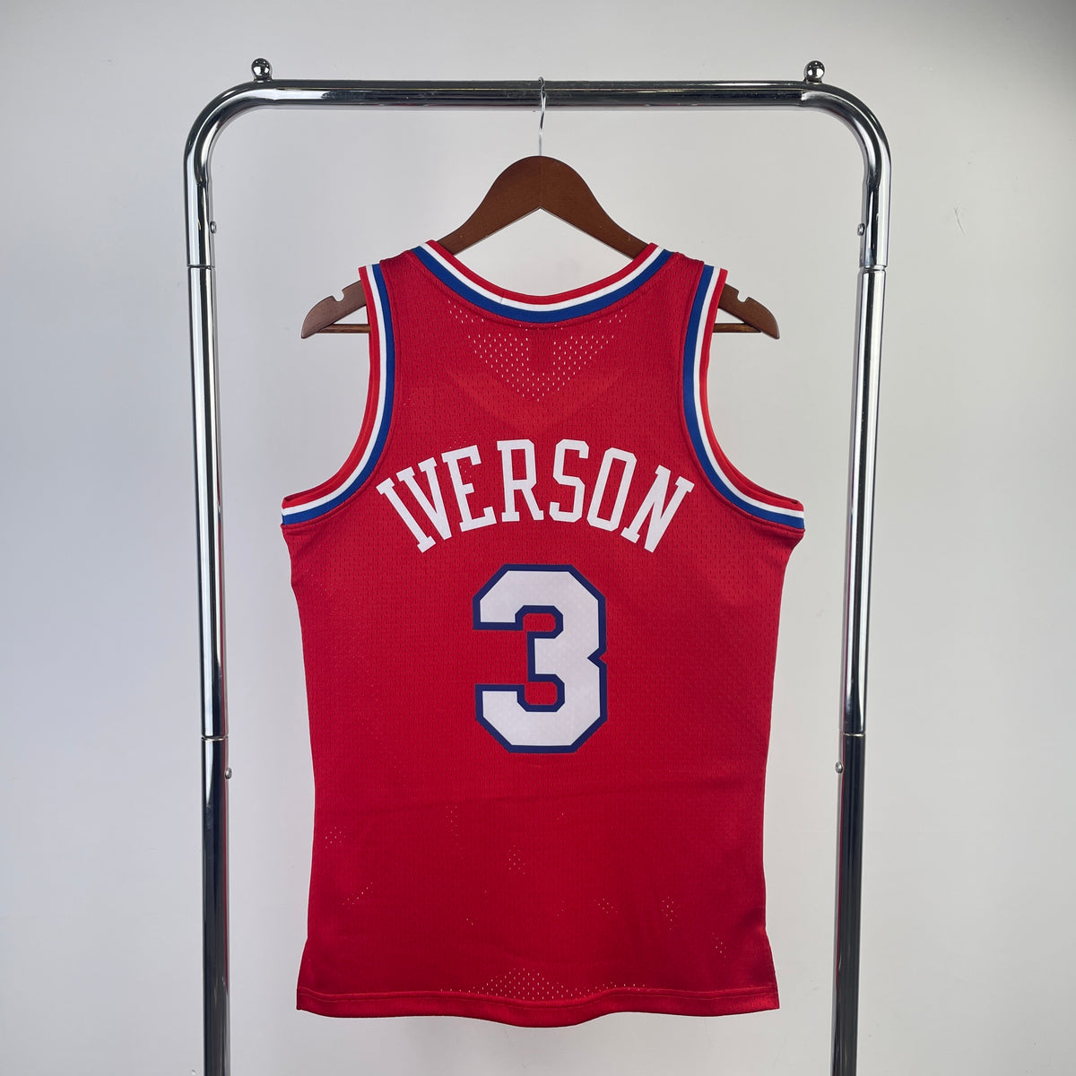 Regata Philadelphia 76ers Mitchell&Ness Vermelha